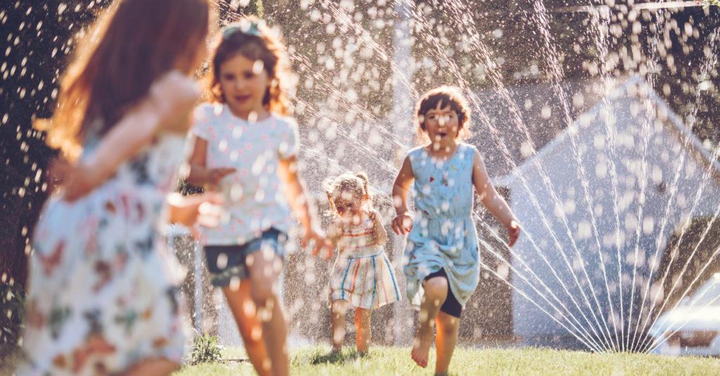 まとめ|万全の夏対策グッズで、子どもたちと笑顔の夏保育を🌞